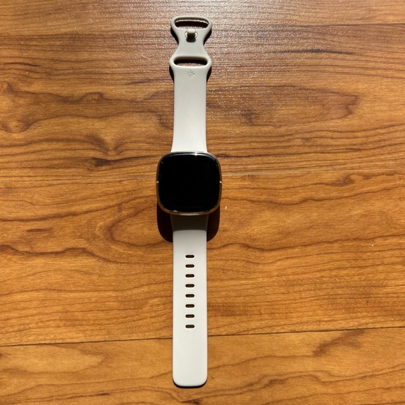 Fitbit Sense Watch - Picture 2 of 8